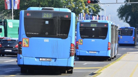 V Zagrebu razburja seksističen plakat, ki alkohol povezuje s promiskuiteto deklet