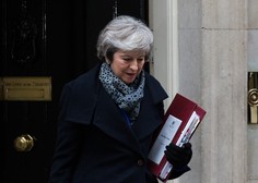 Britanski parlament premierki Theresi May ni izglasoval nezaupnice
