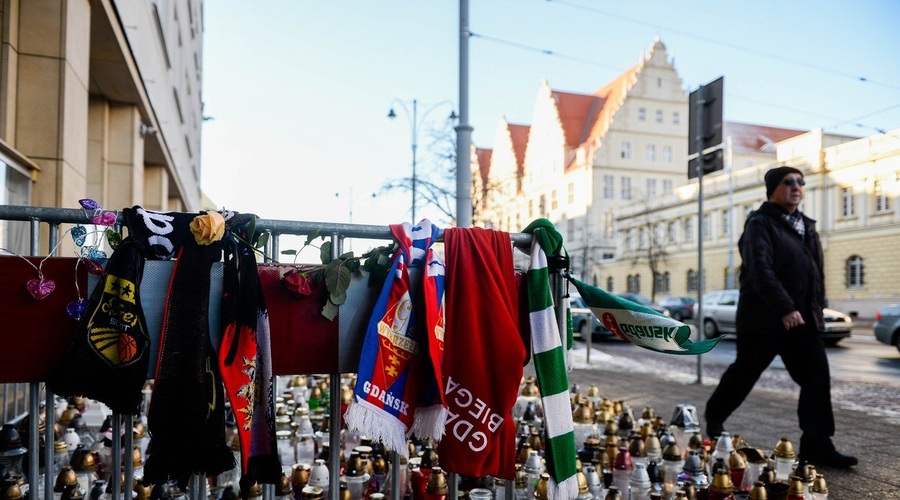 Zadnje slovo od Pawla Adamowicza,  politika, znanega  po liberalnih stališčih in opoziciji vladajoči desnici (foto: profimedia)