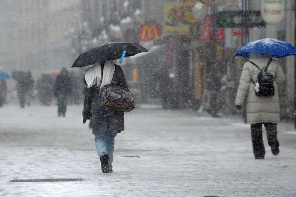 Meteorolog Jure Cedilnik: "Polarni vrtinec iz ZDA ne bo dosegel Evrope!" (foto: Tamino Petelinšek/STA)