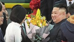 Trump je v Hanoj prispel po 20 urah letenja, Kim pa 4500 kilometrov opravil z vlakom!