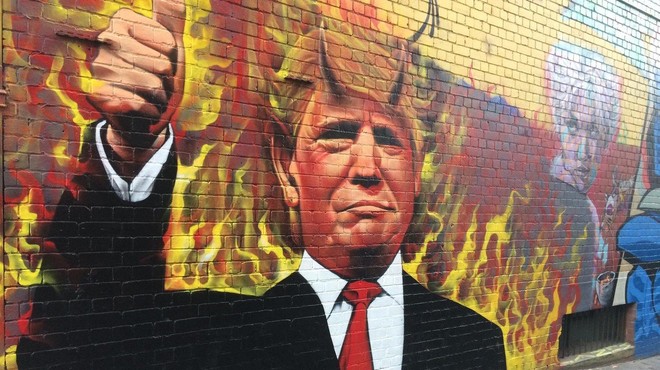 Obljubljeni zid na meji z Mehiko še naprej povzroča Trumpu sive lase! (foto: profimedia)