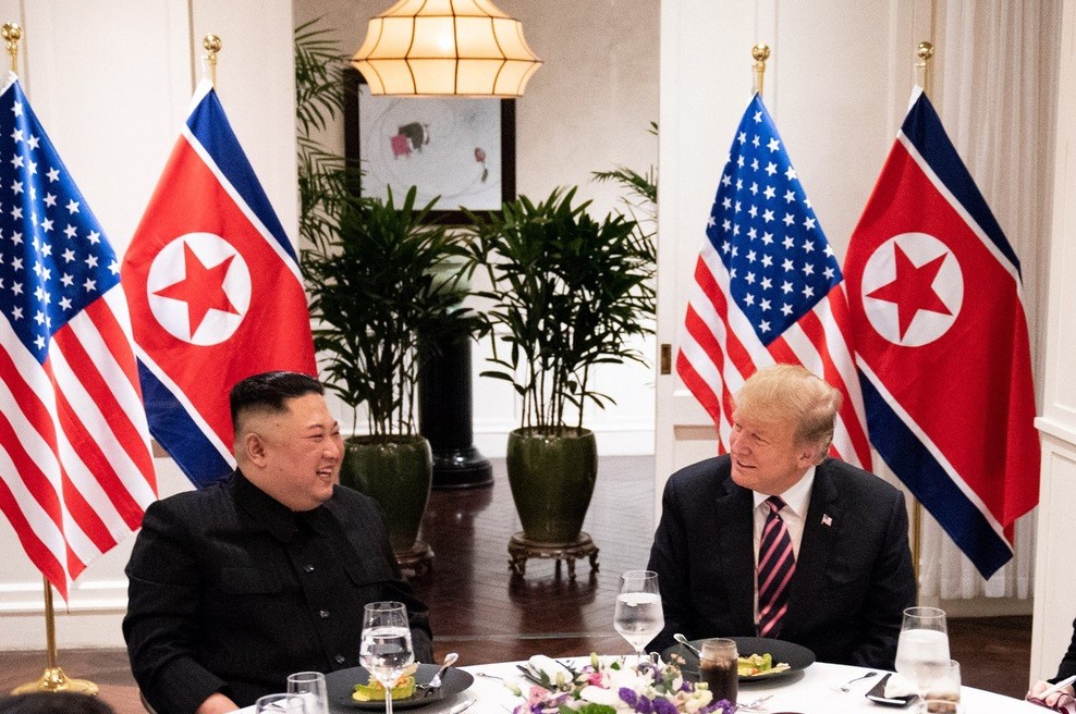 Trumpa kritizirajo zaradi popustljivosti do severnokorejskega voditelja (foto: Profimedia)