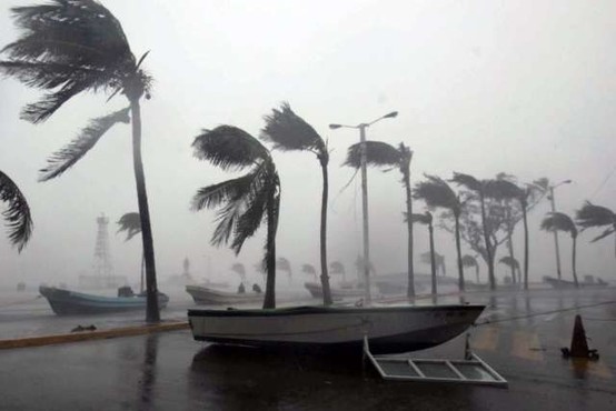 Osrednji del ZDA prizadel pojav, imenovan ciklonska bomba