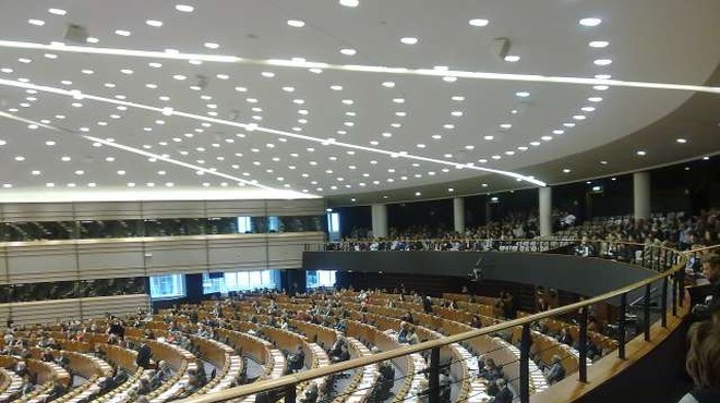 V Evropskem parlamentu v vsakem mandatu večji delež žensk (foto: STA)