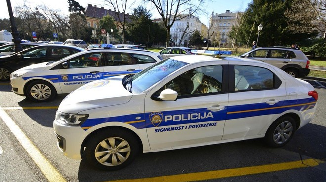 Hrvaški premier zavrnil ponujeni odstop ministrice, ki je povozila deklico in jo ranila (foto: profimedia)