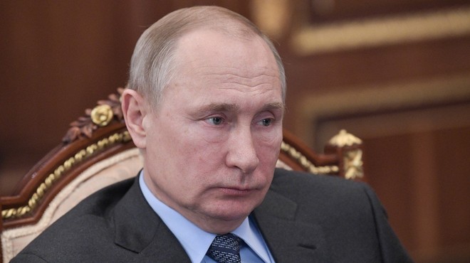 Putin podpisal sporna zakona o nespoštovanju oblasti in lažnih novicah (foto: profimedia)