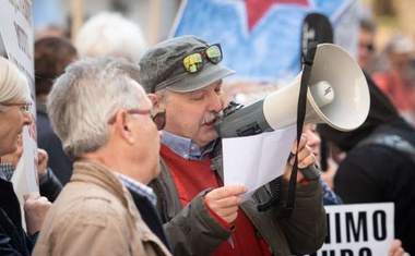 Protestniki v Ljubljani politiko pozvali k zaščiti reke Mure