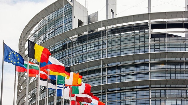 Evropski poslanci potrdili direktivo o avtorskih pravicah (foto: profimedia)