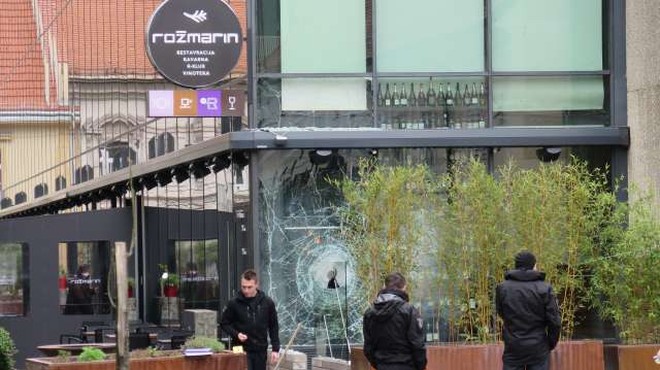 Mariborskemu županu razbili steklo na lokalu - to je tretji napad na njegovo osebno premoženje (foto: Andreja Seršen Dobaj/STA)