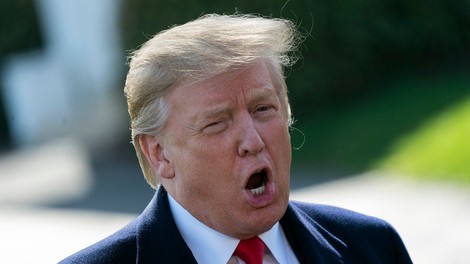 Twitter bi lahko označil žaljive in sovražne Trumpove tvite, ki kršijo pravila
