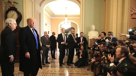 Izsledke preiskave o ruskem vpletanju v ameriške volitve naj bi objavili do sredine aprila