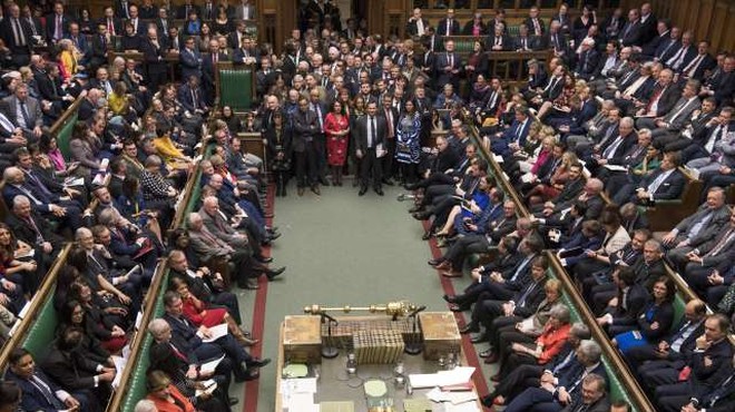Britanski poslanci za vnovično preložitev brexita (foto: Xinhua/STA)