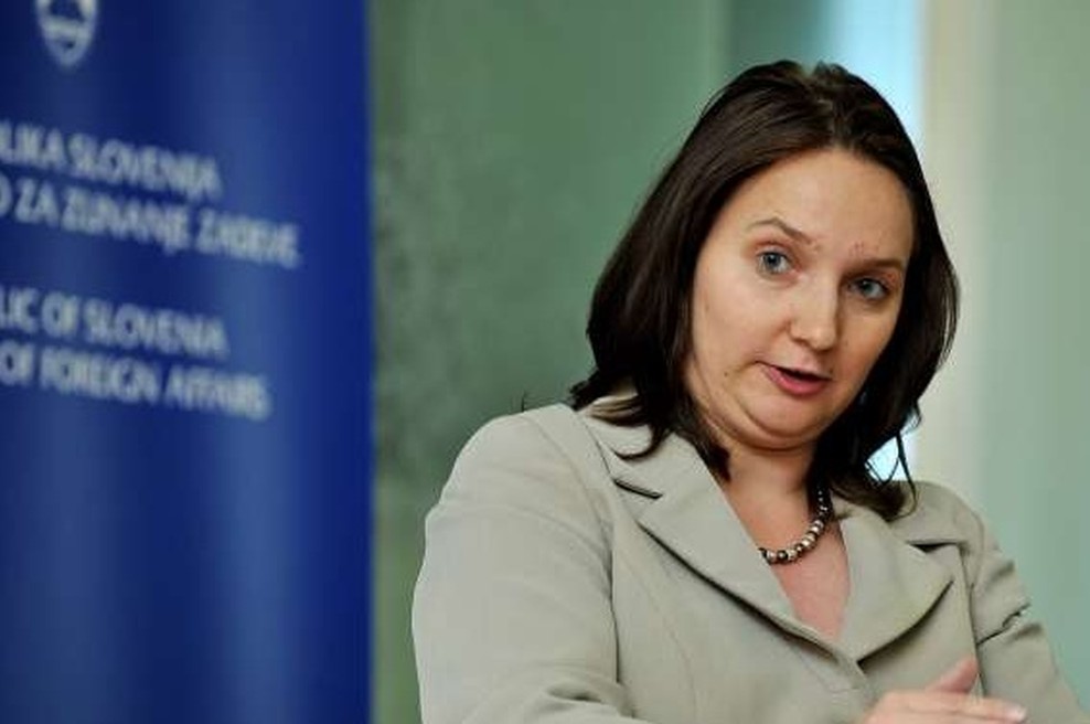 Knovs bo v povezavi s prisluškovanjem v arbitraži zaslišal Drenikovo (foto: STA)