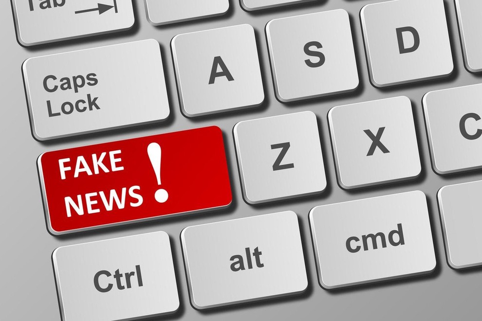 Po Facebooku se širijo povezave do LAŽNE spletne strani STA