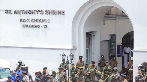 Teroristični napadi na Šrilanki terjali najmanj 207 življenj