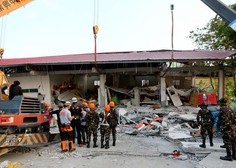 Močnejši potres stresel Filipine, o žrtvah ne poročajo