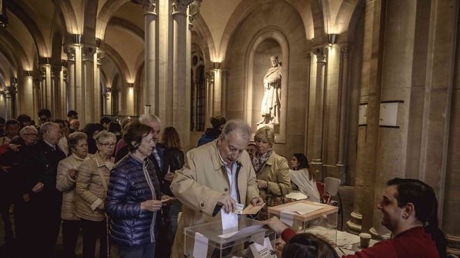 Volitve v Španiji: Po neuradnih rezultatih so največ glasov dobili vladajoči socialisti (foto: profimedia)