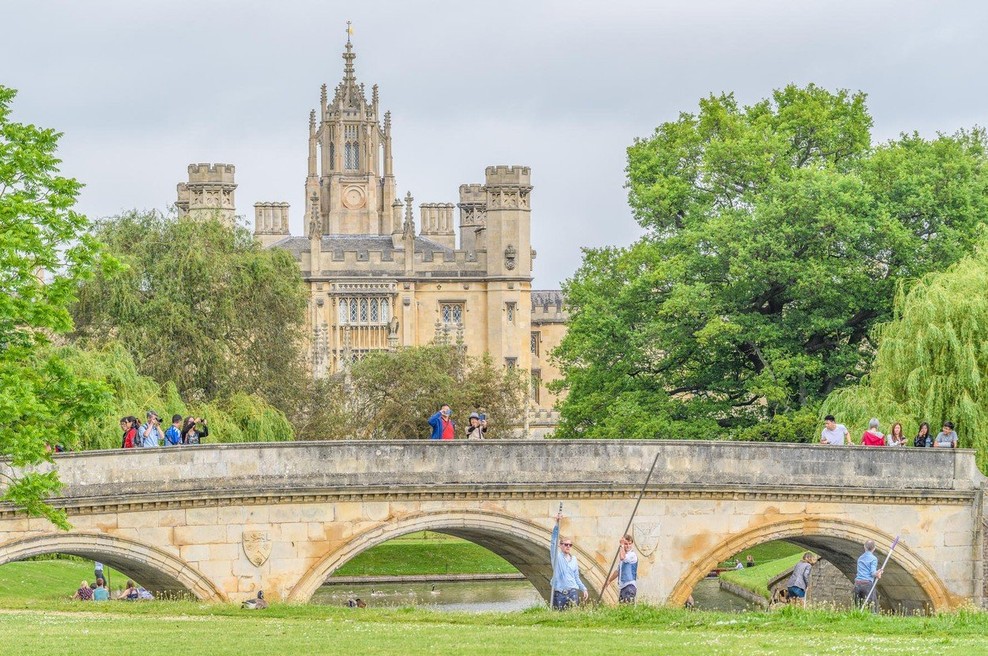 Na Cambridgeu preiskujejo povezave univerze s suženjstvom (foto: Profimedia)