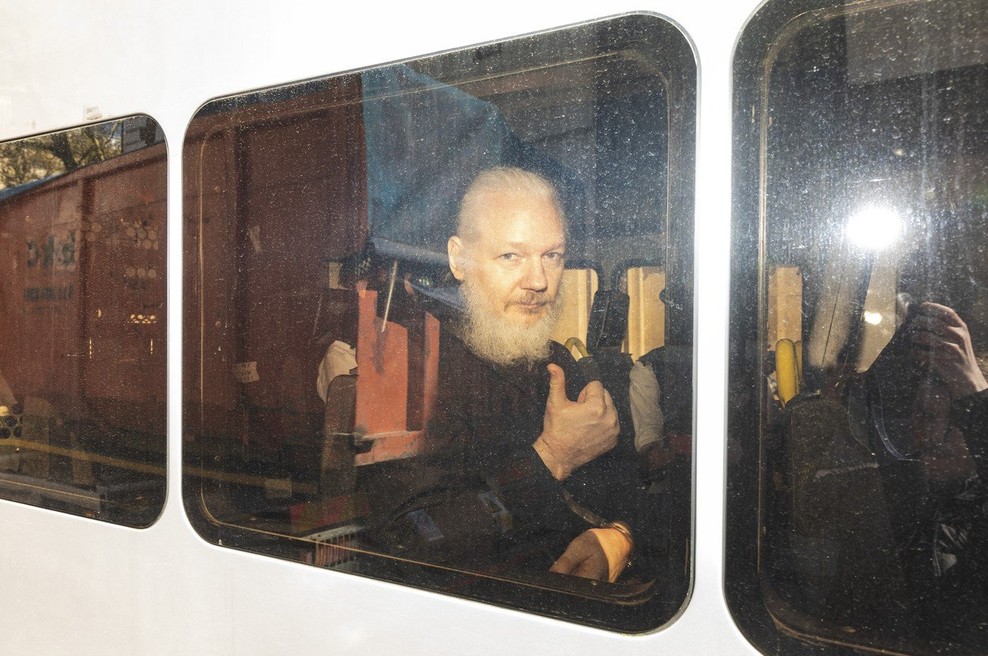 Assange je bil žrtev psihičnega mučenja, trdi strokovnjak ZN-a (foto: Profimedia)