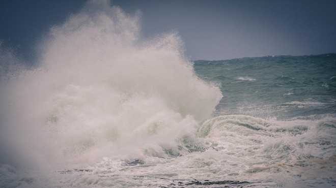 Korzika: Na sprehodu po obali jo je val odnesel v smrt! (foto: profimedia)