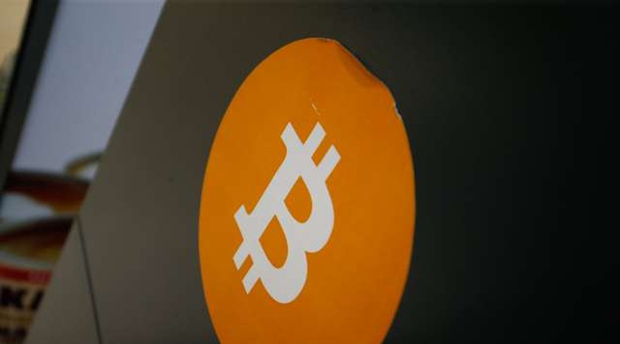 Hekerji iz največje kripto borze ukradli za 36 milijonov evrov bitcoinov (foto: Anže Malovrh/STA)
