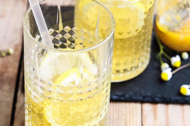 V limonado dodajte ščepec te začimbe in jo popijte na tešče: znebili se boste težave, ki pesti mnoge Slovence
