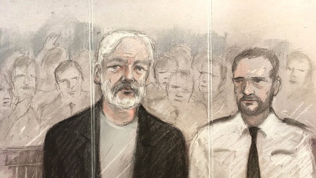
                            Na Švedskem znova odprli preiskavo Assangea zaradi domnevnega posilstva (foto: profimedia)