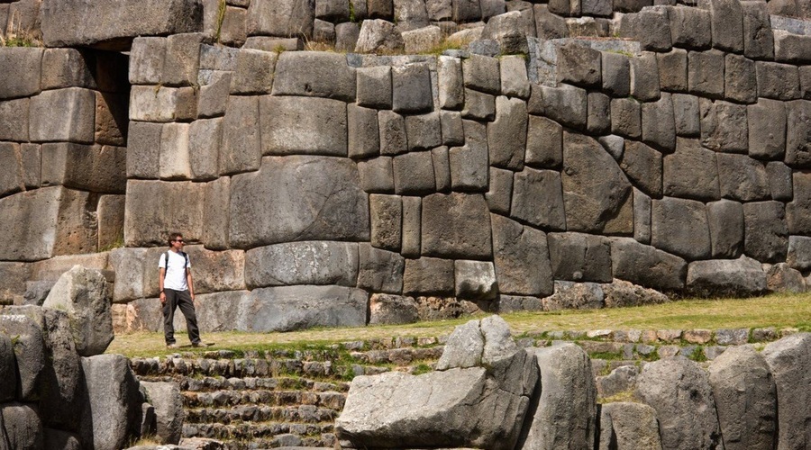 Močan potresni sunek z magnitudo 8,0 stresel Peru, za zdaj ni poročil o škodi (foto: profimedia)
