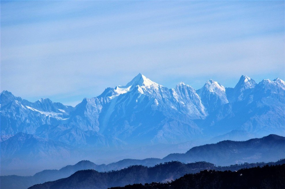 V pogorju Himalaje rešili štiri alpiniste, osem je pogrešanih (foto: profimedia)