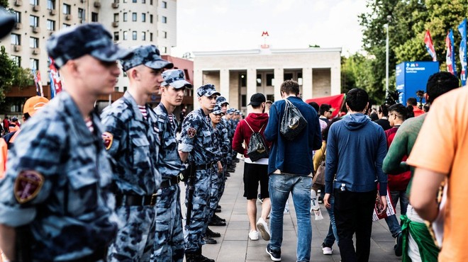 Med protestom v Moskvi aretiran opozicijski voditelj Navalni (foto: profimedia)