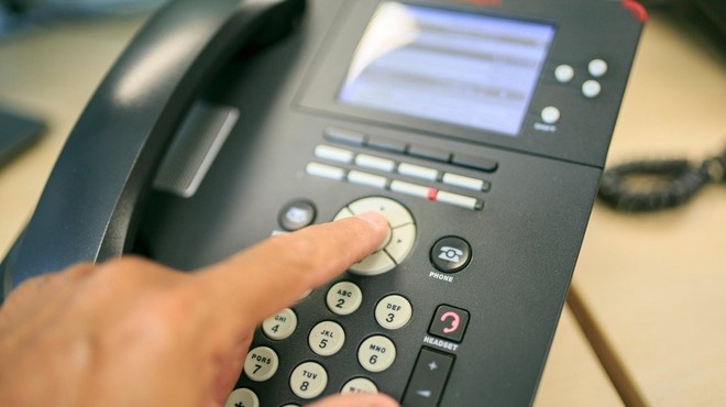 Katoliška cerkev v ZDA bo uvedla telefonsko linijo za prijave spolnih zlorab (foto: Profimedia)