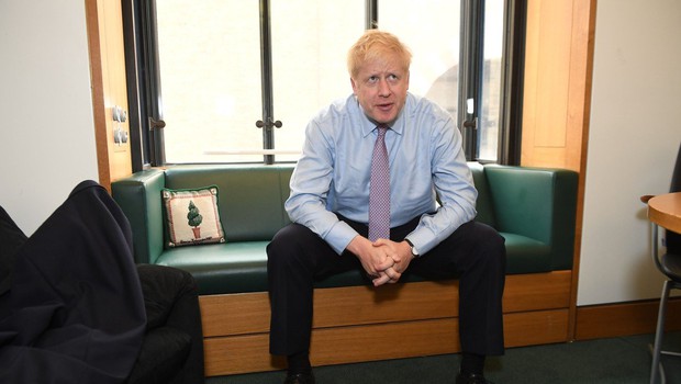 
                            V tekmi za naslednika Therese May le še Boris Johnson in Jeremy Hunt (foto: profimedia)