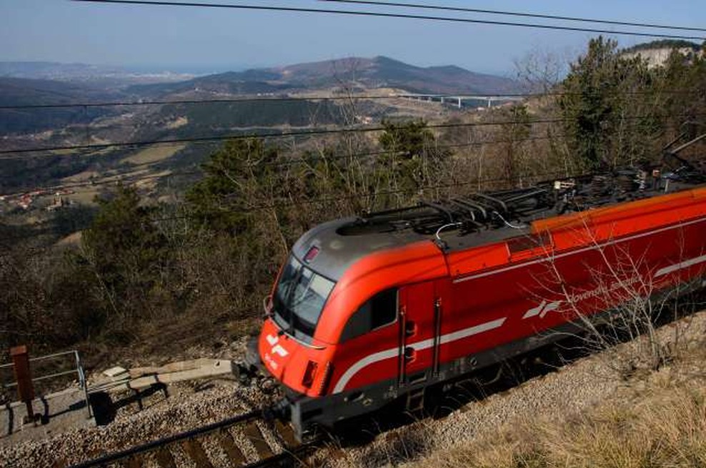 Progo med Divačo in Koprom naj bi znova odprli jutri ob 9. uri (foto: STA/Nebojša Tejić)