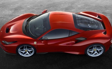 Ferrari F8 Tributto