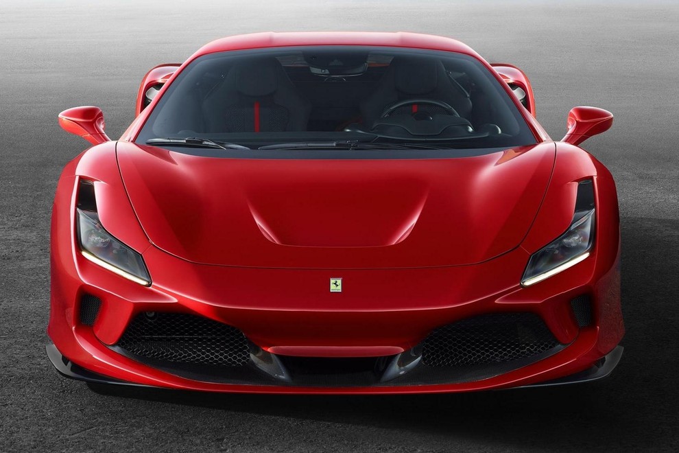 Ferrari F8 Tributto