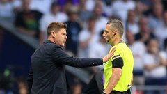 Tottenhamov trener Mauricio Pochettino z Damirjem Skomino<br />
<br />
Profimedia, Press Association