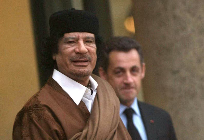 Nekdanji francoski predsednik je v zaporu (kljub temu vztraja, da je nedolžen)