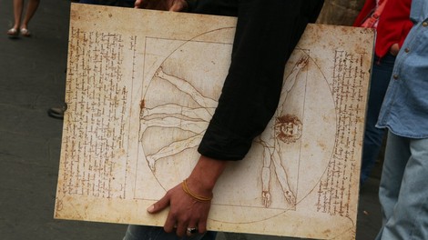 Italija bo Franciji posodila znamenito Leonardovo risbo Vitruvijca