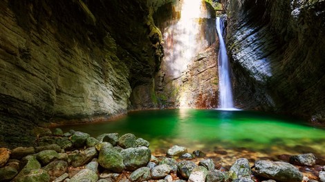 Slovenija se v kampanji National Geographica predstavlja kot dežela zdravih voda