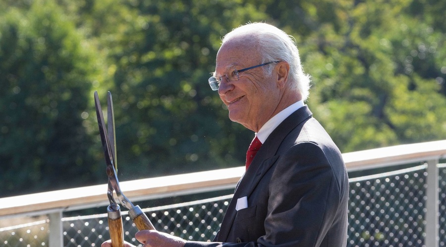 Švedski kralj Carl XVI. Gustaf vnukom ukinja kraljevski status (foto: profimedia)
