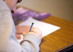 11-letnik zaradi ustrahovanja zamenjal šolo in napisal ganljivo pismo