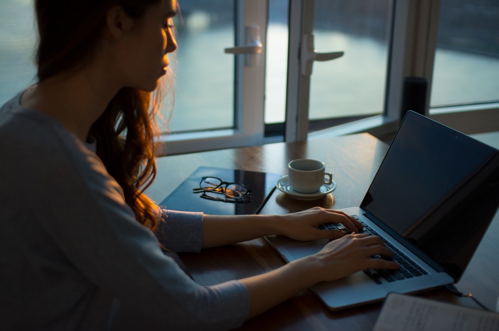 Učinkoviti nasveti, kako se na delovnem mestu postaviti zase (foto: Unsplash)