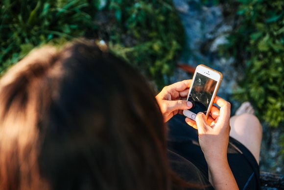 Sabina Čarman: S spremljanjem plehkih vsebin ne pridobimo ničesar