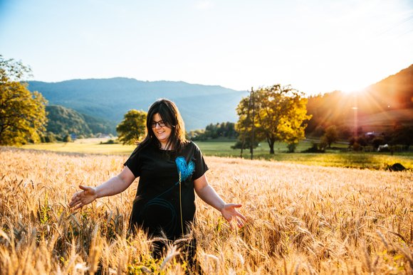 Sabina Čarman: S spremljanjem plehkih vsebin ne pridobimo ničesar