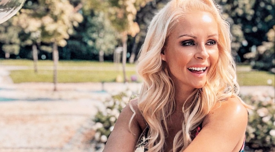 Špela Grošelj po razhodu z Gregorjem vitka  kot še nikoli! Poglejte te FOTKE! (foto: Instagram/Špela Grošelj)