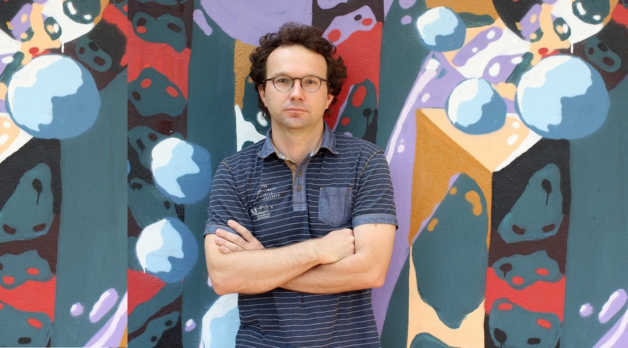 Dr. Sašo Dolenc o znanosti, medijih, teorijah zarote in naših slepih pegah (foto: saso-dolenc.com)