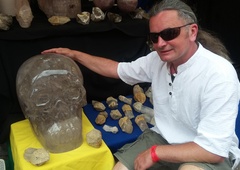 Aleksander SD: "Živimo v družbi, ki nas kaznuje, če delamo po občutku"