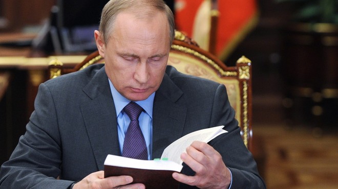 Vladimir Putin načrtuje rusko alternativo Wikipedije (foto: profimedia)