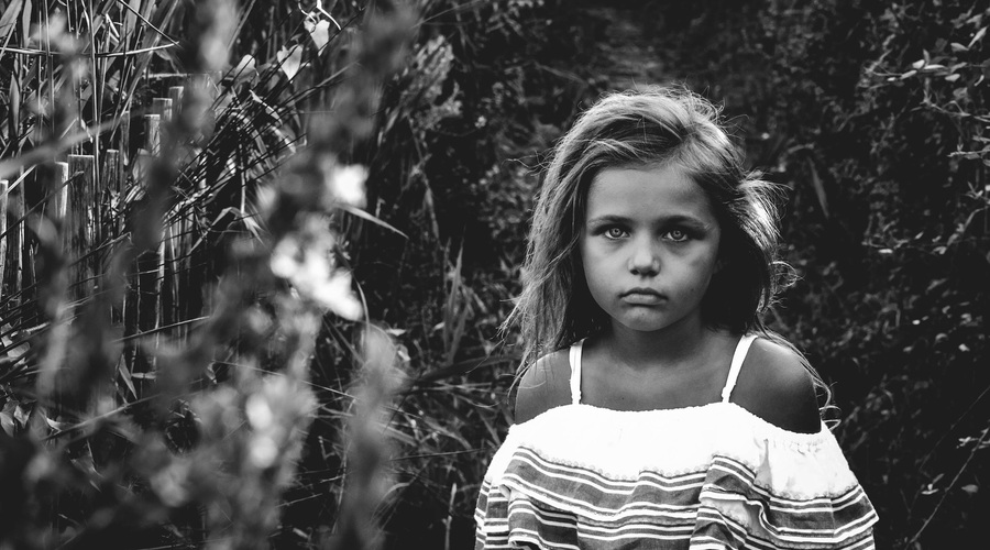 Morala je biti pridna, odgovorna in skrbna (foto: Unsplash)